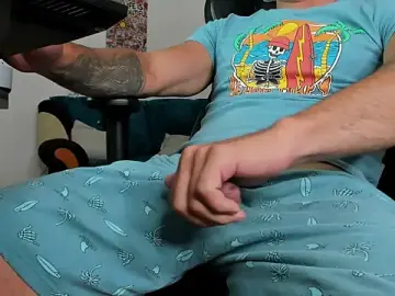 Stripchat Live Sex Cam of marioslim