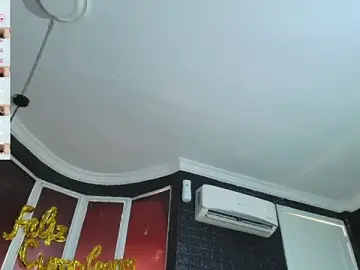 Stripchat Free Live Porn of AlexLenox_