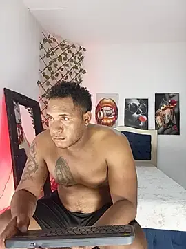 Stripchat Live Sex Cam of ARTHUR_MINI