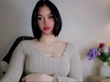 Stripchat Adult Webcam of Anna_HollyDoll