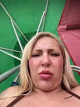 Stripchat Live Porn of Juuhschmitt