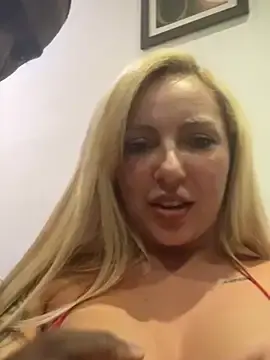Stripchat Best Webcam of Juuhschmitt