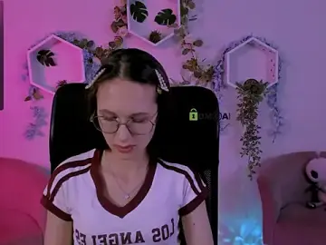 Stripchat Sex Cam of mona_cloud