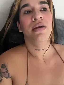 Stripchat Live Sex of Sweet_vicky_hot