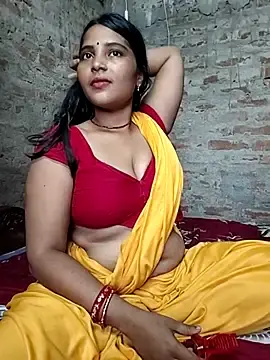 Stripchat Sex Cam of Hey_Shiri_Bhabhi