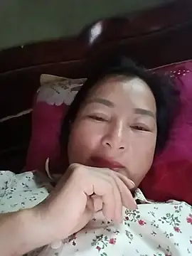 Stripchat Live Sex Cam of Yuzi-i