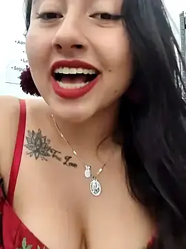 Stripchat Free Live Porn of _Sarah-Office1