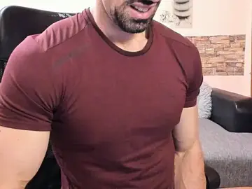 Stripchat Sex Chat of HotHunkTrainer