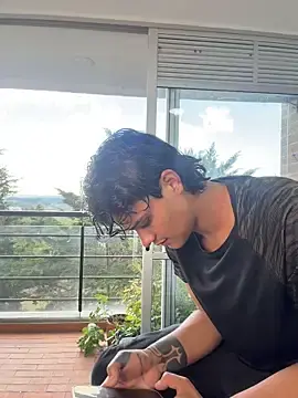 Stripchat Best live sex cam show of AndresXXXSHOWS