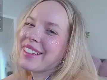 Stripchat Nude Webcam of milly_shy