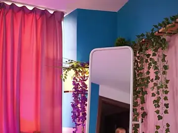 Stripchat Live Sex of ElyssawetXX