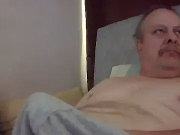 Stripchat Free Porn Cam of amylrmm1903