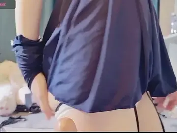 Stripchat Sex Cam of tt_cute