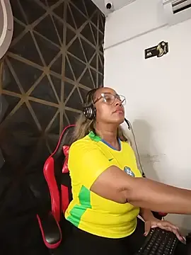 Stripchat Watch Live Sex Cams of AmbarthSmiith2