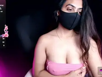 Stripchat Nude Webcam of DesiZoya