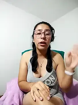 Stripchat Live Porn of Im_Alma_