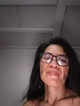 Stripchat Live Sex Cam of ImYourWoman_55