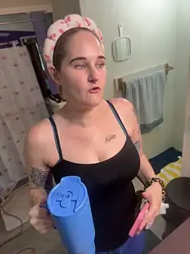 Stripchat Watch Live Sex Cams of lolabunny9