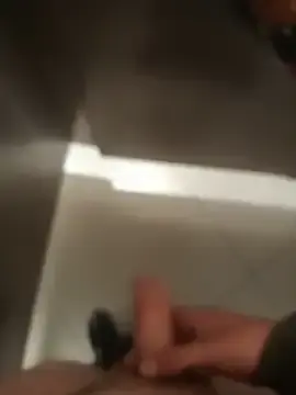 Stripchat Sex Cam of Damiianm