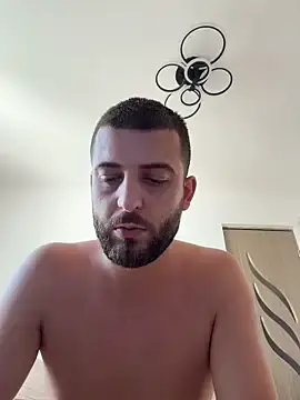 Stripchat Adult Webcams of Pablo_Hornyguy95