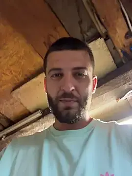 Stripchat Watch Live Sex Cams of Pablo_Hornyguy95