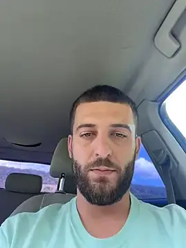 Stripchat Live Porn of Pablo_Hornyguy95