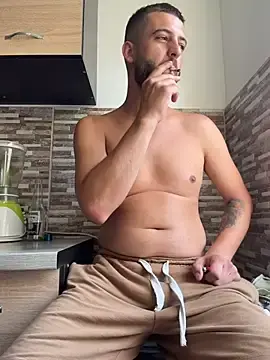Stripchat Best live sex cam show of Pablo_Hornyguy95