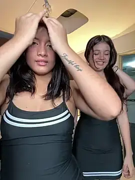Stripchat Sex Cam of TheAlejandroDolls