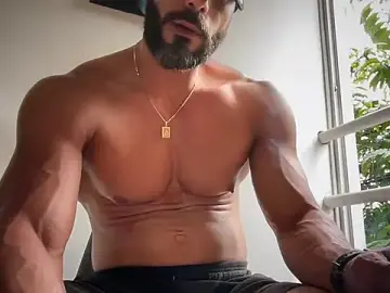 Stripchat Adult Webcam of romeolovedark