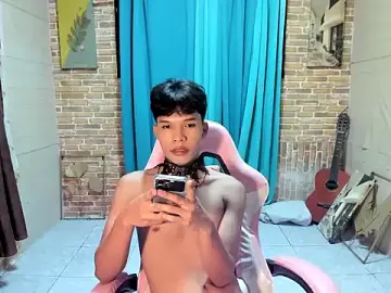 Stripchat Watch Live Sex Cams of YURI_KUN