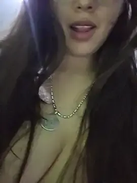 Stripchat Live Sex Cam of AlisSun_1