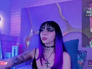 Stripchat Live Sex Cam of NaniiSisy