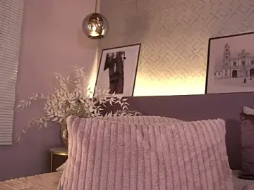 Stripchat Live Sex Cam of ElleDiane