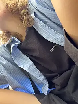 Stripchat Watch Live Sex Cams of RinaMood