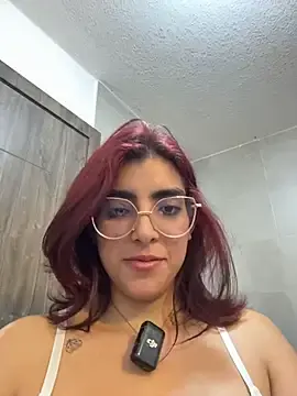 Stripchat Adult Webcam of MartinaSooler