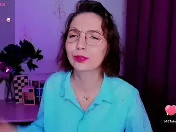 Stripchat Live Sex of KindHazelHere_