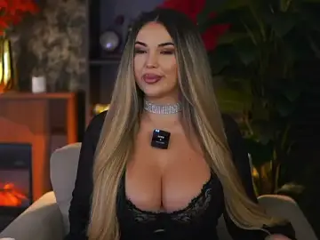 Stripchat Sex Cam of EvaSunderland