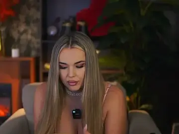 Stripchat Sex Cam of EvaSunderland