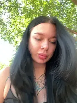 Stripchat Live Sex Cam of AlishaOfThorns
