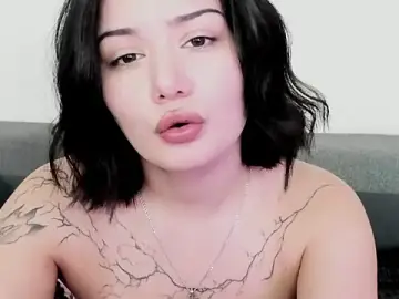 Stripchat Free Porn Cam of Dark_Moni