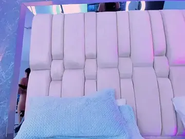 Stripchat Live Porn of MaddyCrofft