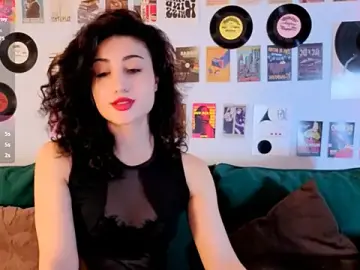 Stripchat Live Porn of Maya_Rogerss
