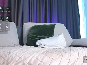 Stripchat Watch Live Sex Cams of S3Xyes
