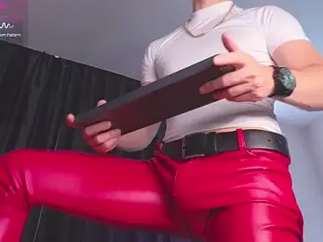 Stripchat Free Live Porn of S3Xyes