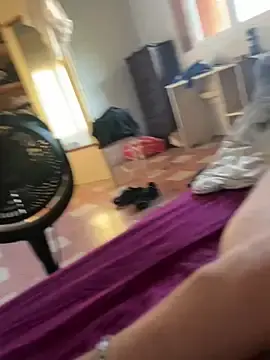 Stripchat Live Sex Cam of pignoufe