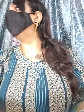 Stripchat Nude Webcam of cute-tanvi