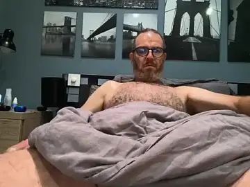Stripchat Adult Webcam of BOYKIEBOYUK