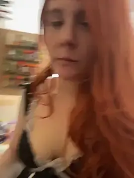 Stripchat Watch Live Sex Cams of silvercurved