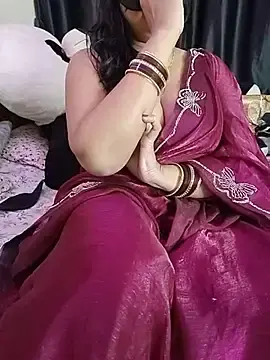 Stripchat Adult Webcams of kaamuk_shweta