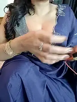 Stripchat Sex Chat of kaamuk_shweta
